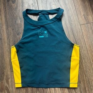 Women’s Nike Pro Dri Fit Tight fit Crop Green Size M